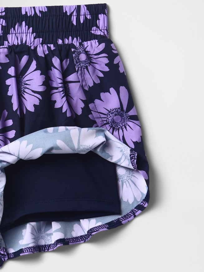 クイックドライ バタフライヘム ラン ショートパンツ (キッズ)-4