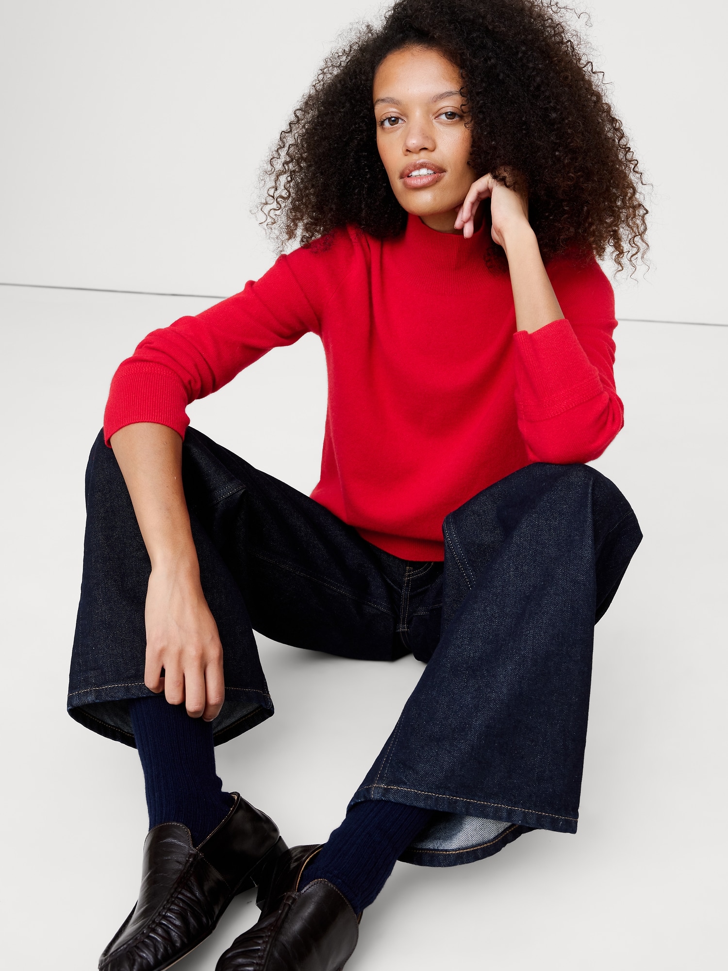 CHANDAIL À COL ROULÉ EN CACHEMIRE