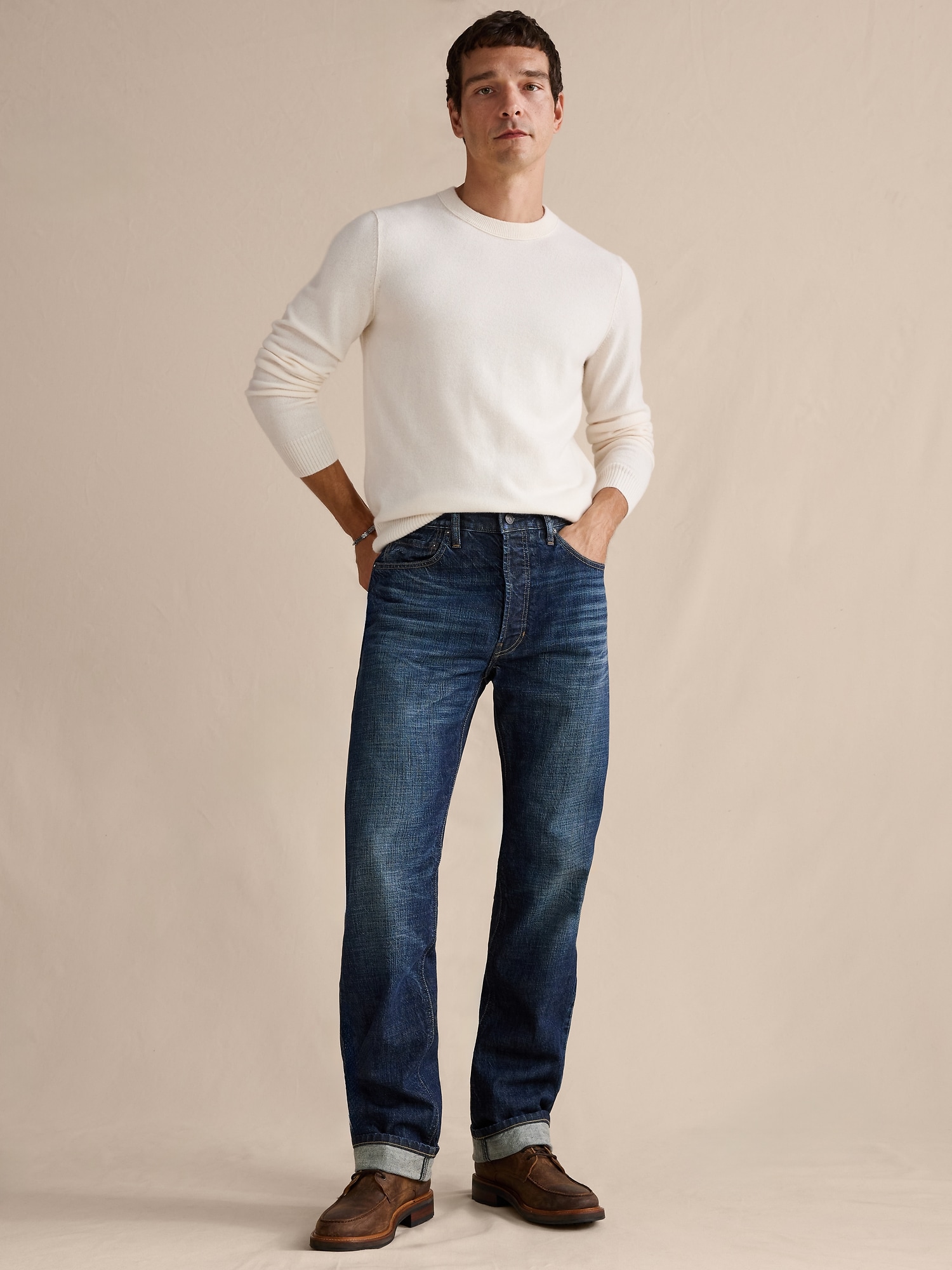 JEAN DROIT À LISIÈRE