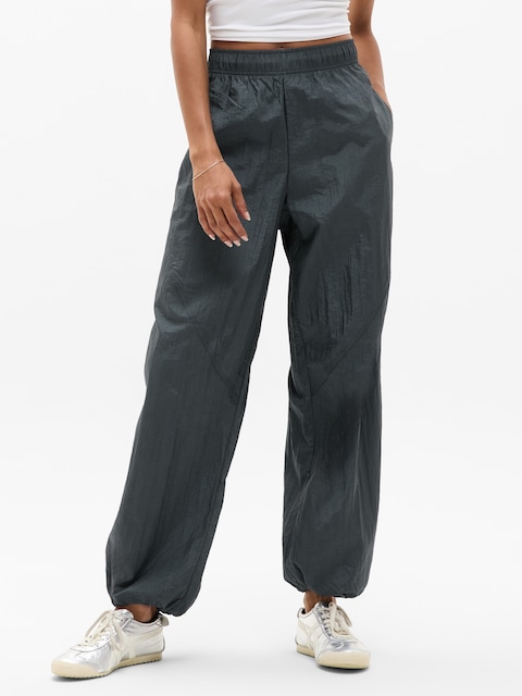 Lunar Sheen Utility Mid Rise Pant