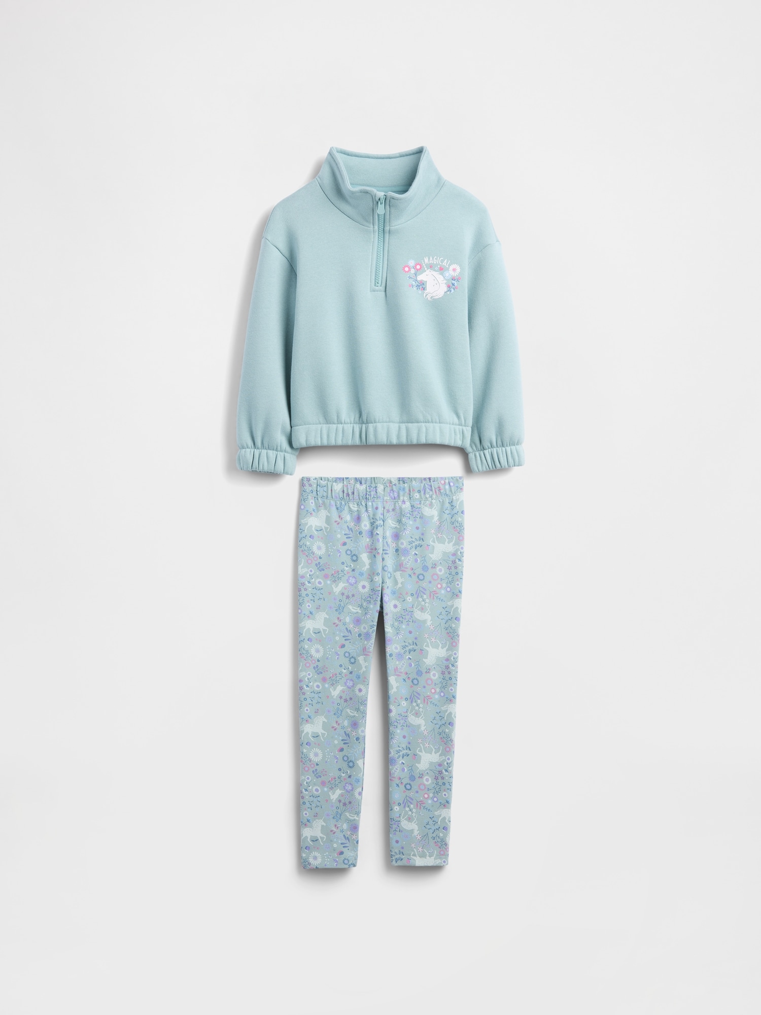 babyGap Two-Piece Outfit Set