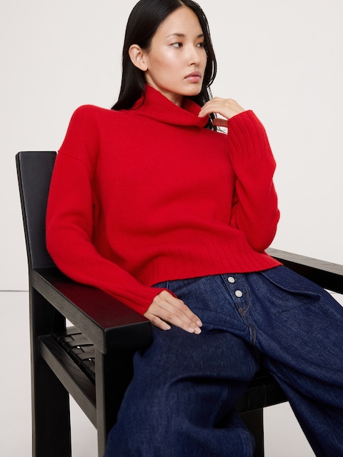 Oversized Cashmere Turtleneck Sweater
