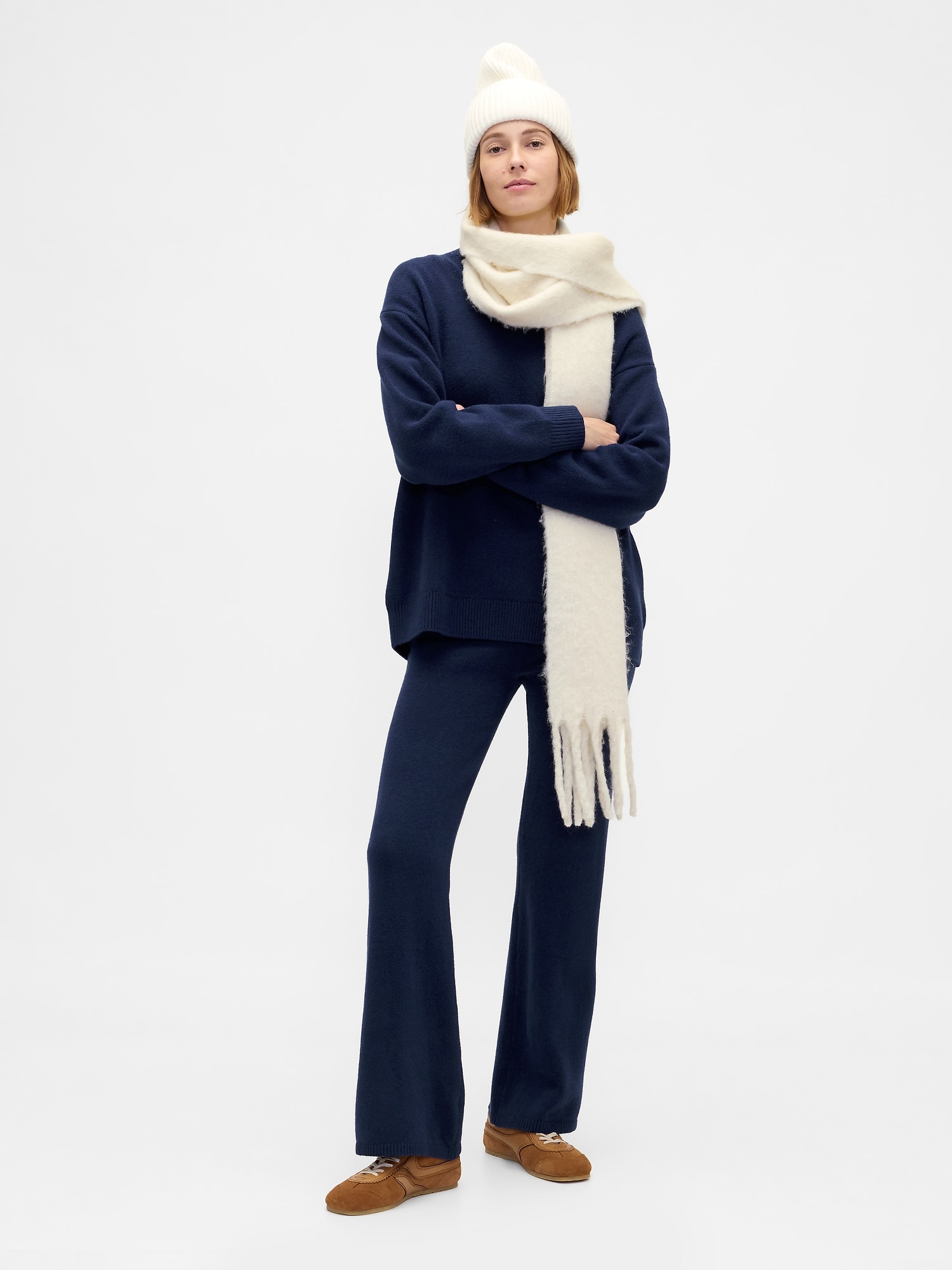 PANTALON SEMI-ÉVASÉ EN TRICOT EFFET CACHEMIRE