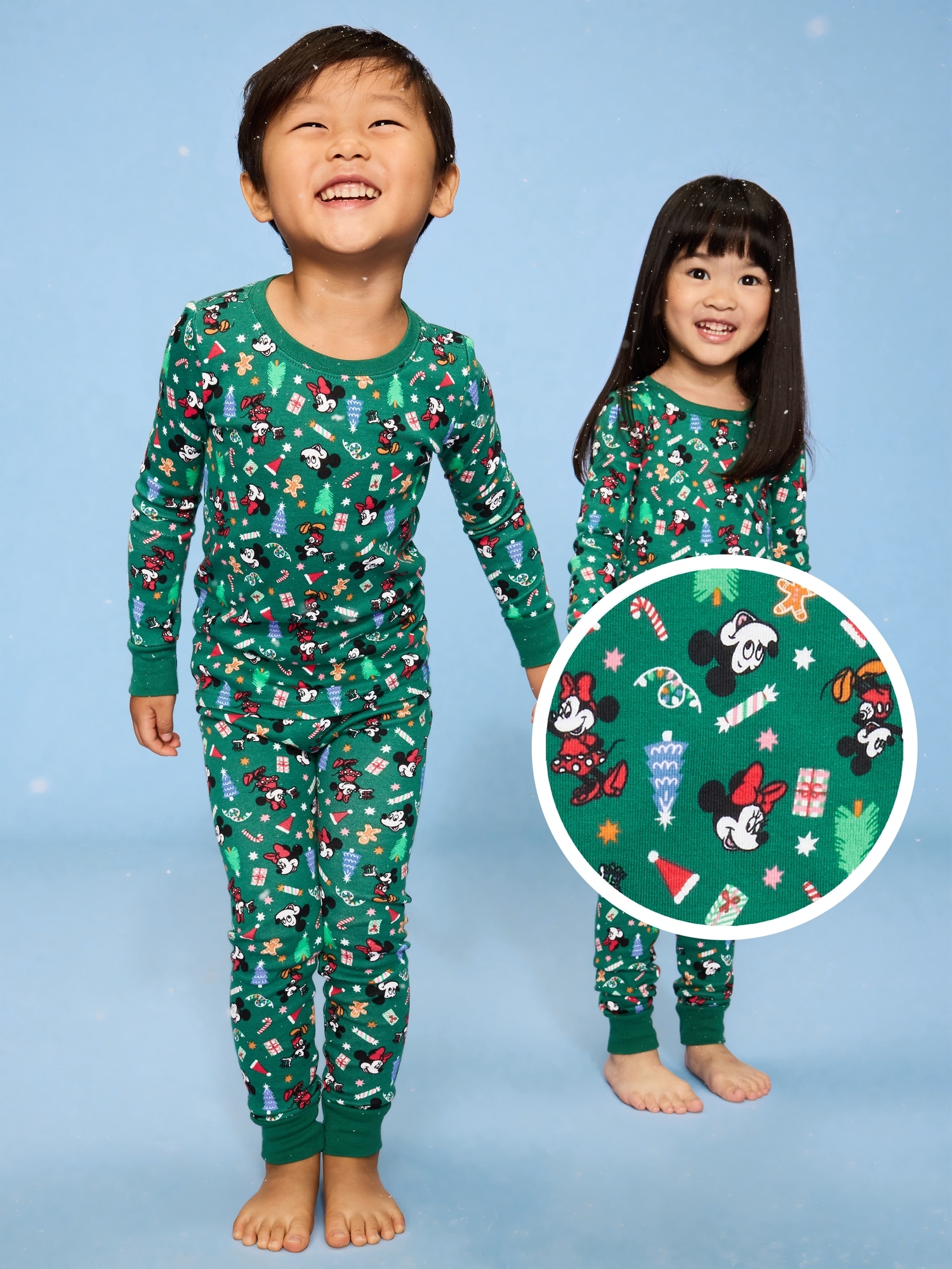PYJAMA AJUSTÉ À IMPRIMÉ OLD NAVY X DISNEY UNISEXE POUR TOUT-PETIT ET BÉBÉ