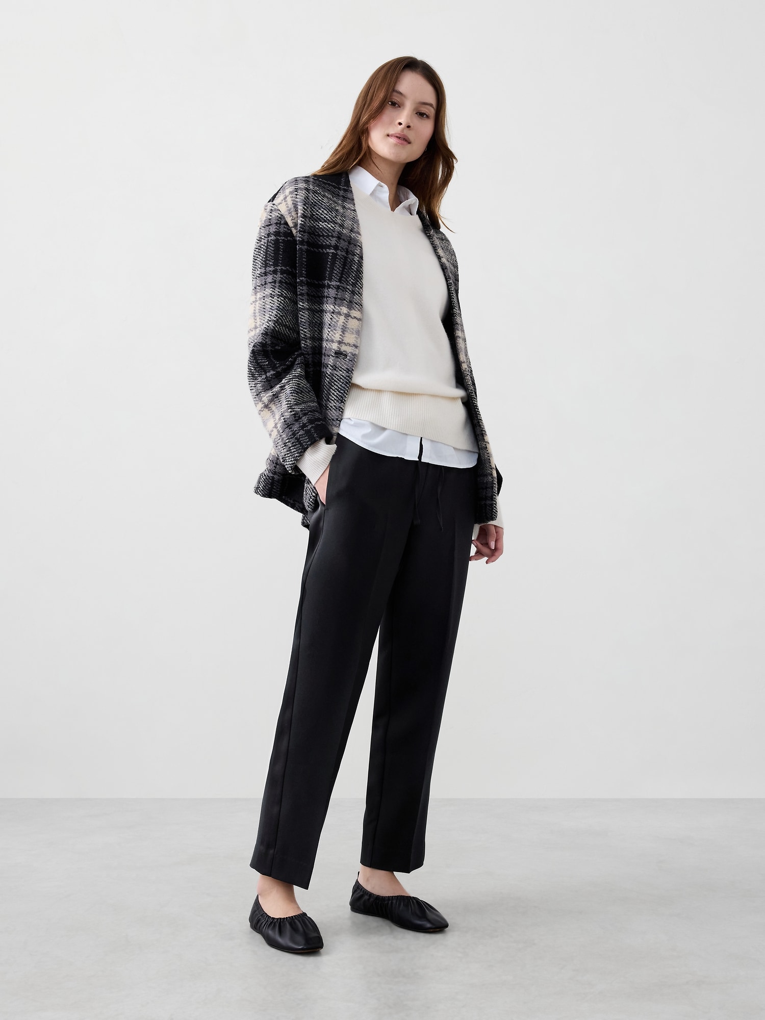 Tapered High-Rise Pull-On Pant