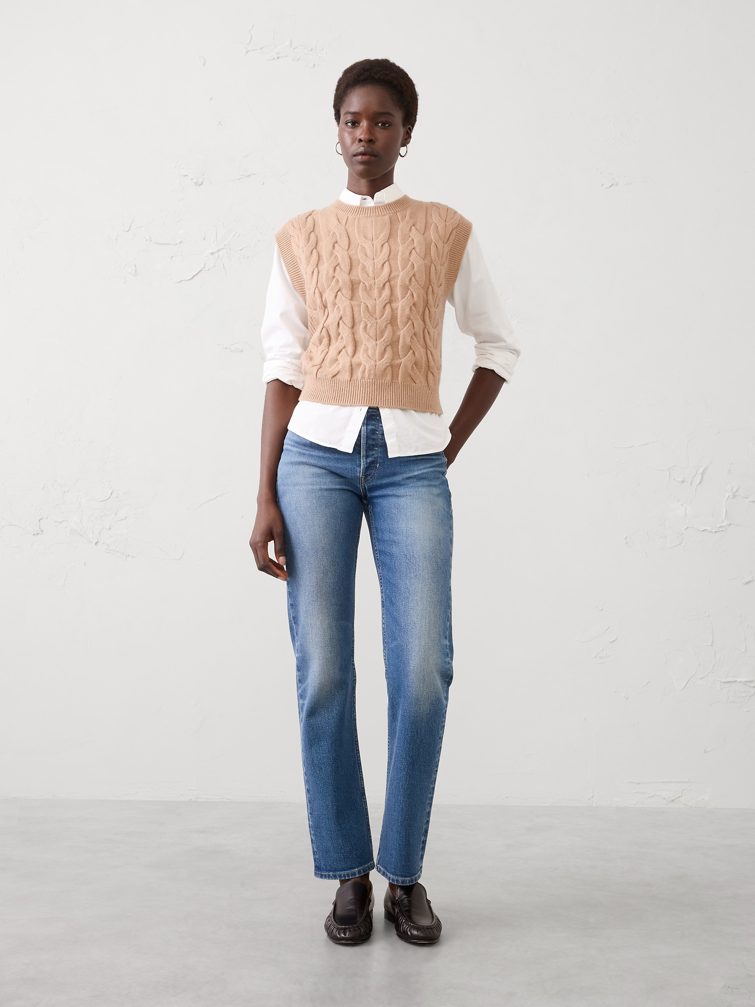 GILET EN TRICOT TORSADÉ