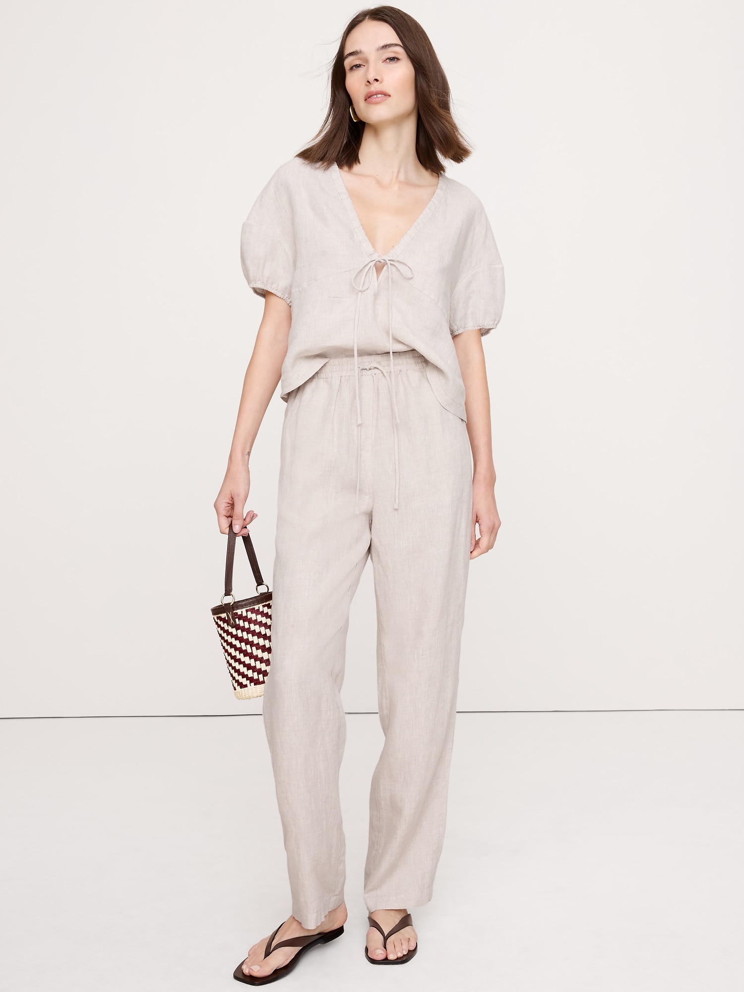 The Getaway Straight-Leg Pull-On Pant in Linen