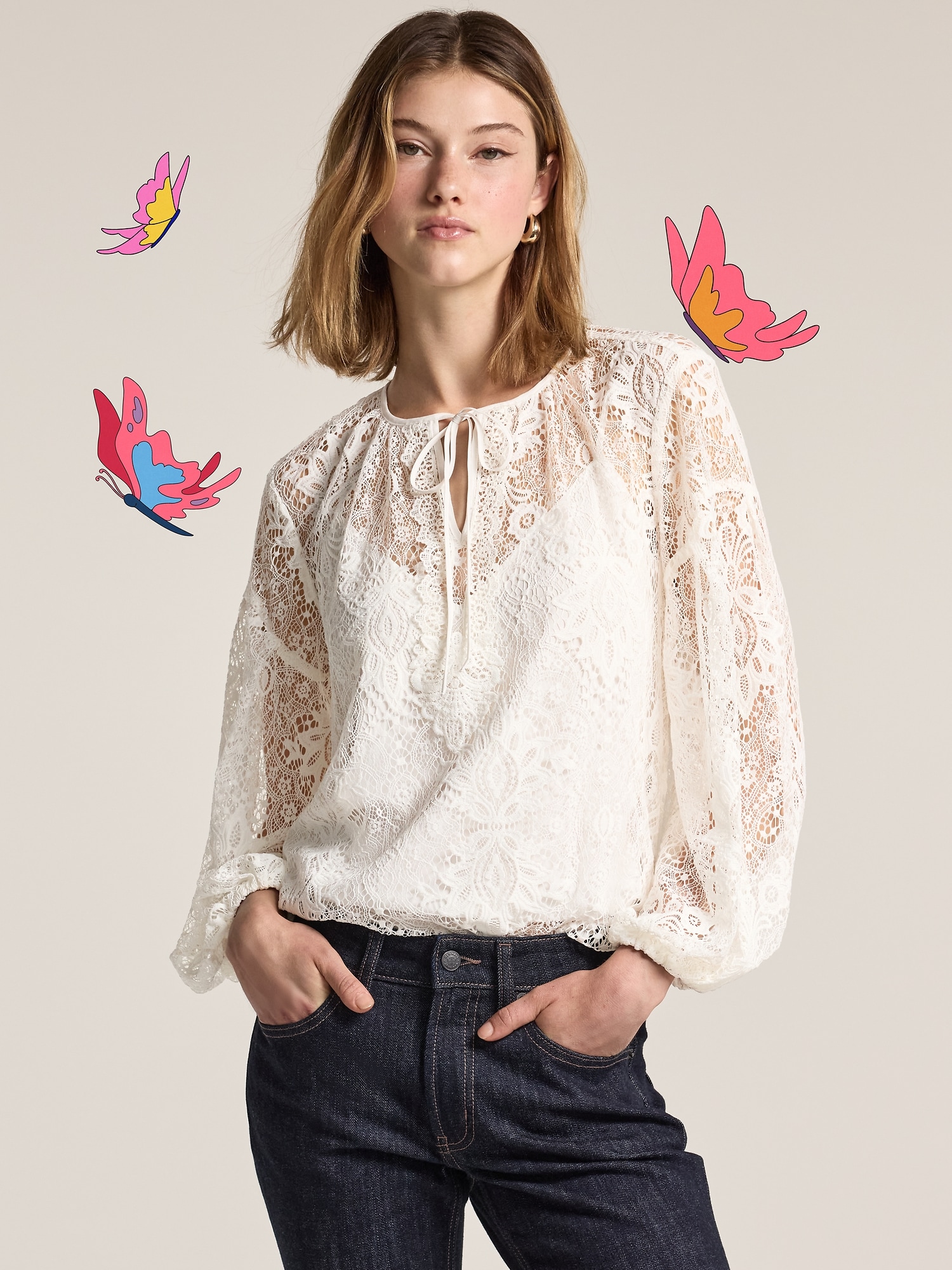 HAUT ORNÉ DE DENTELLE OLD NAVY X ANNA SUI