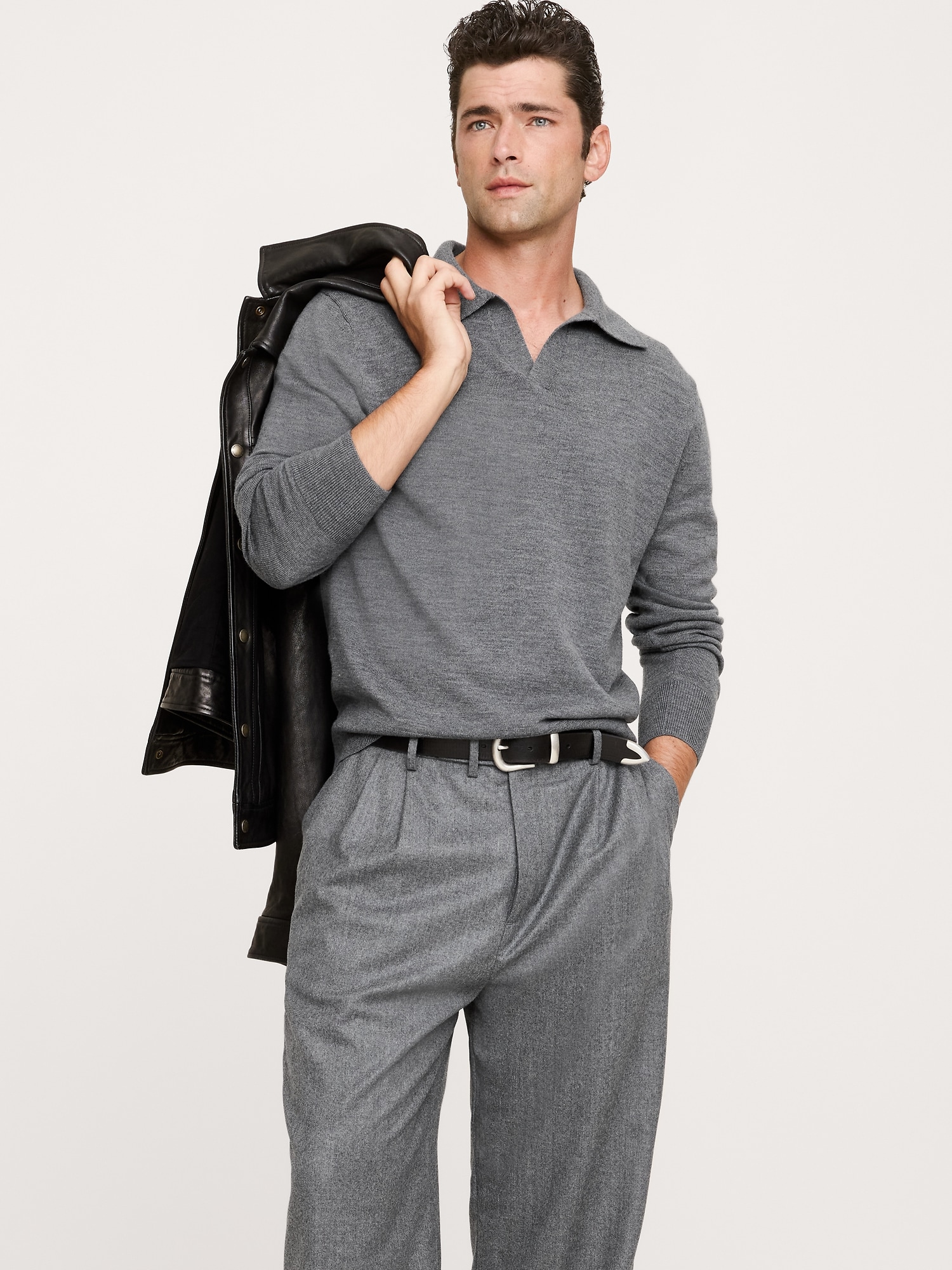 CHANDAIL À COL POLO SANS BOUTONS EN LAINE MÉRINOS