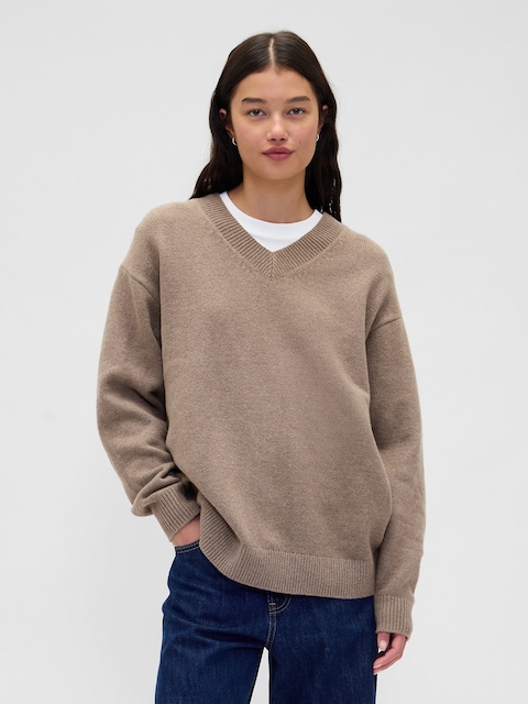 CashSoft Oversized V-Neck Sweater