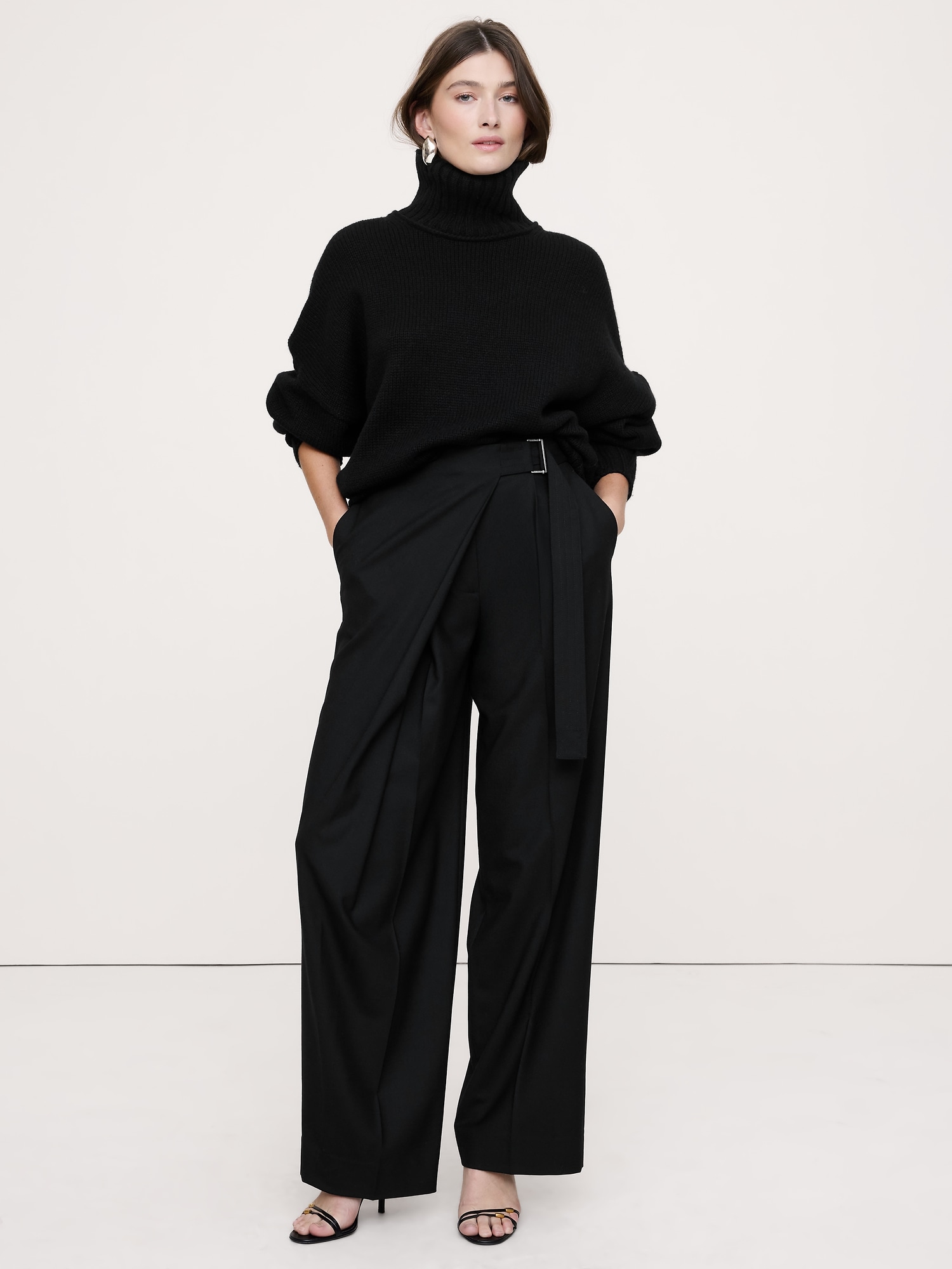 High-Rise Straight Crossover Flannel Pant