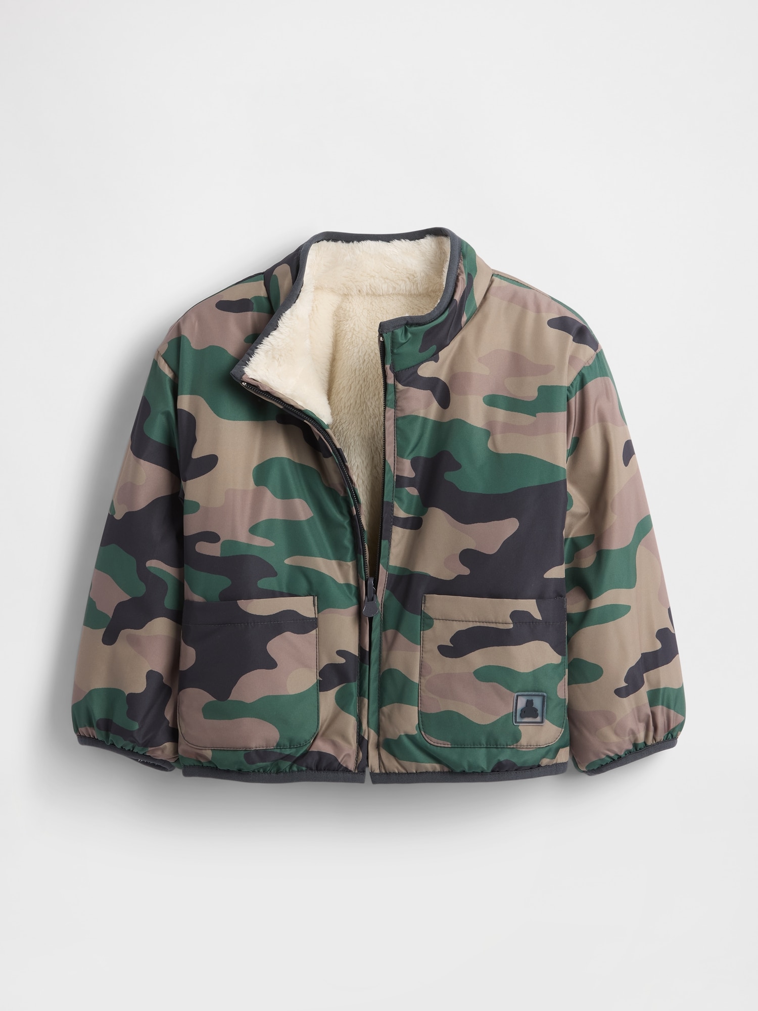 マークアンドロナ リバーシブル カモ柄 ラバーパイピング パファージャケット Gap公式オンラインストア | ライトウェイト ボア リバーシブル