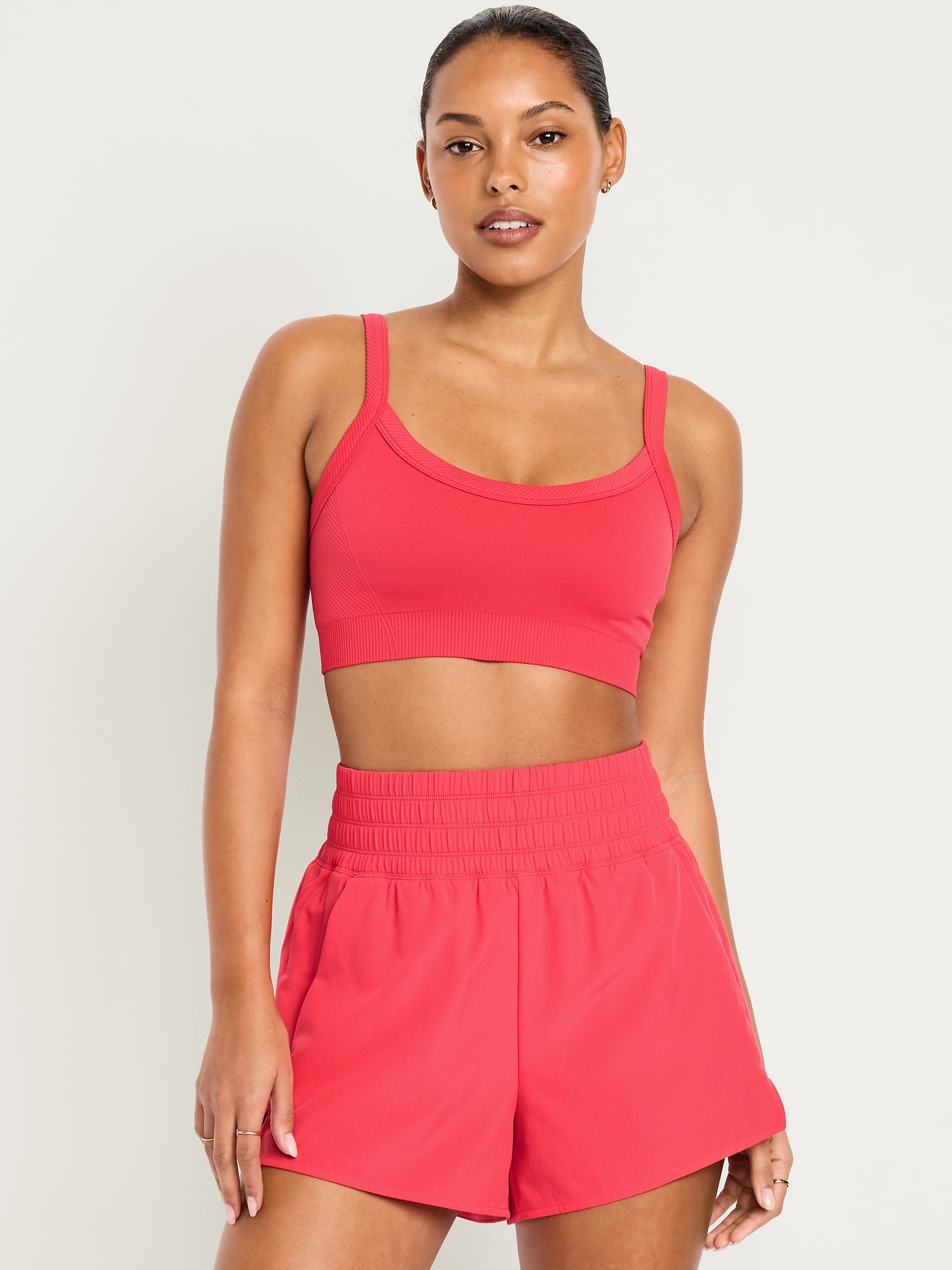 Light Support Fluid Seamless Ribbed Sports Bra