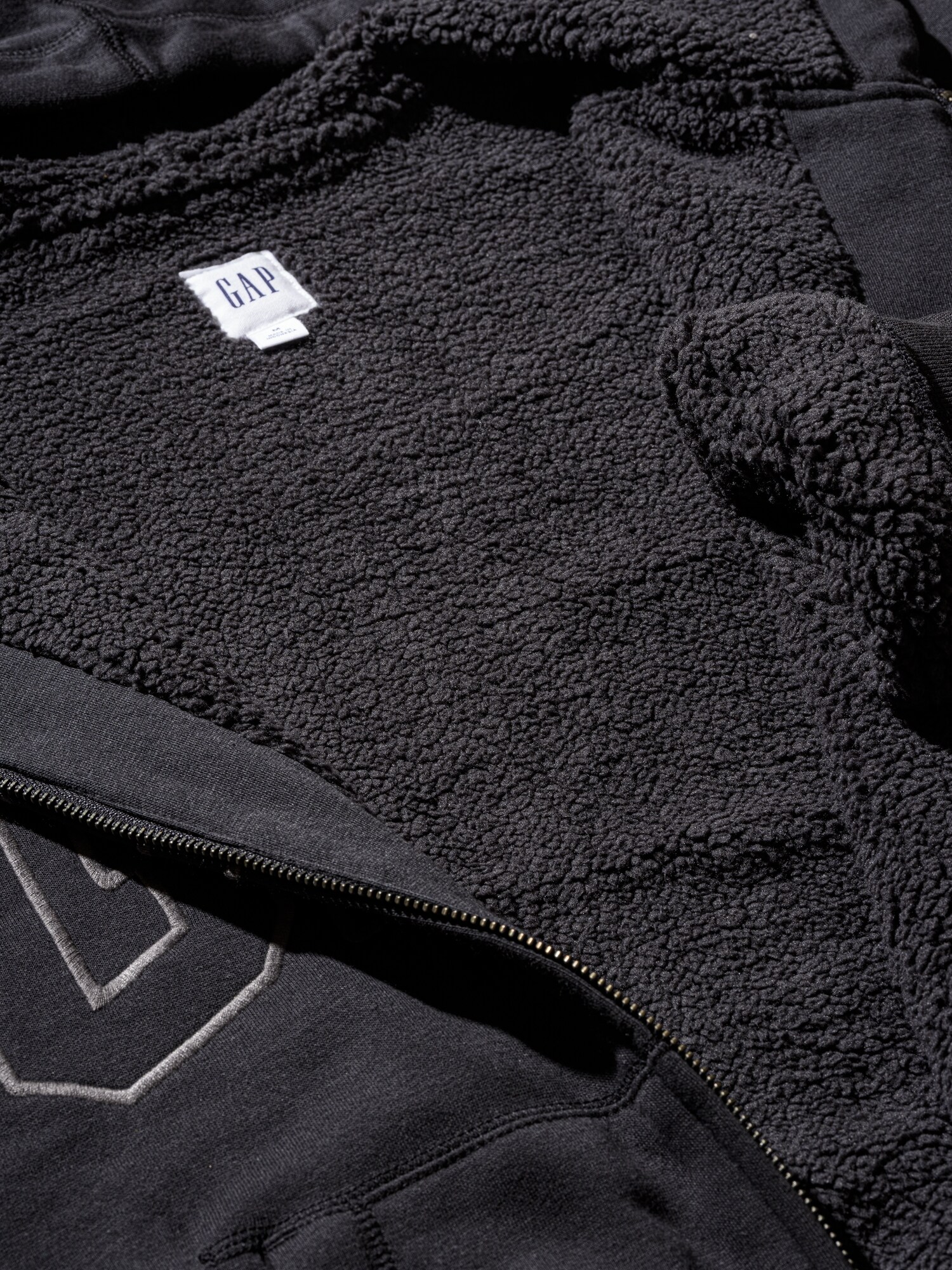 Gap公式オンラインストア | リラックスフィット GAPロゴ 裏ボア ジップ