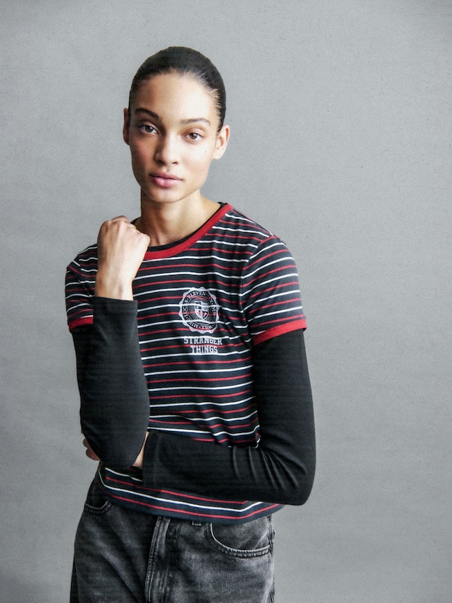 ストレンジャー・シングス オーガニックコットン ヴィンテージソフト クロップドTシャツ-5