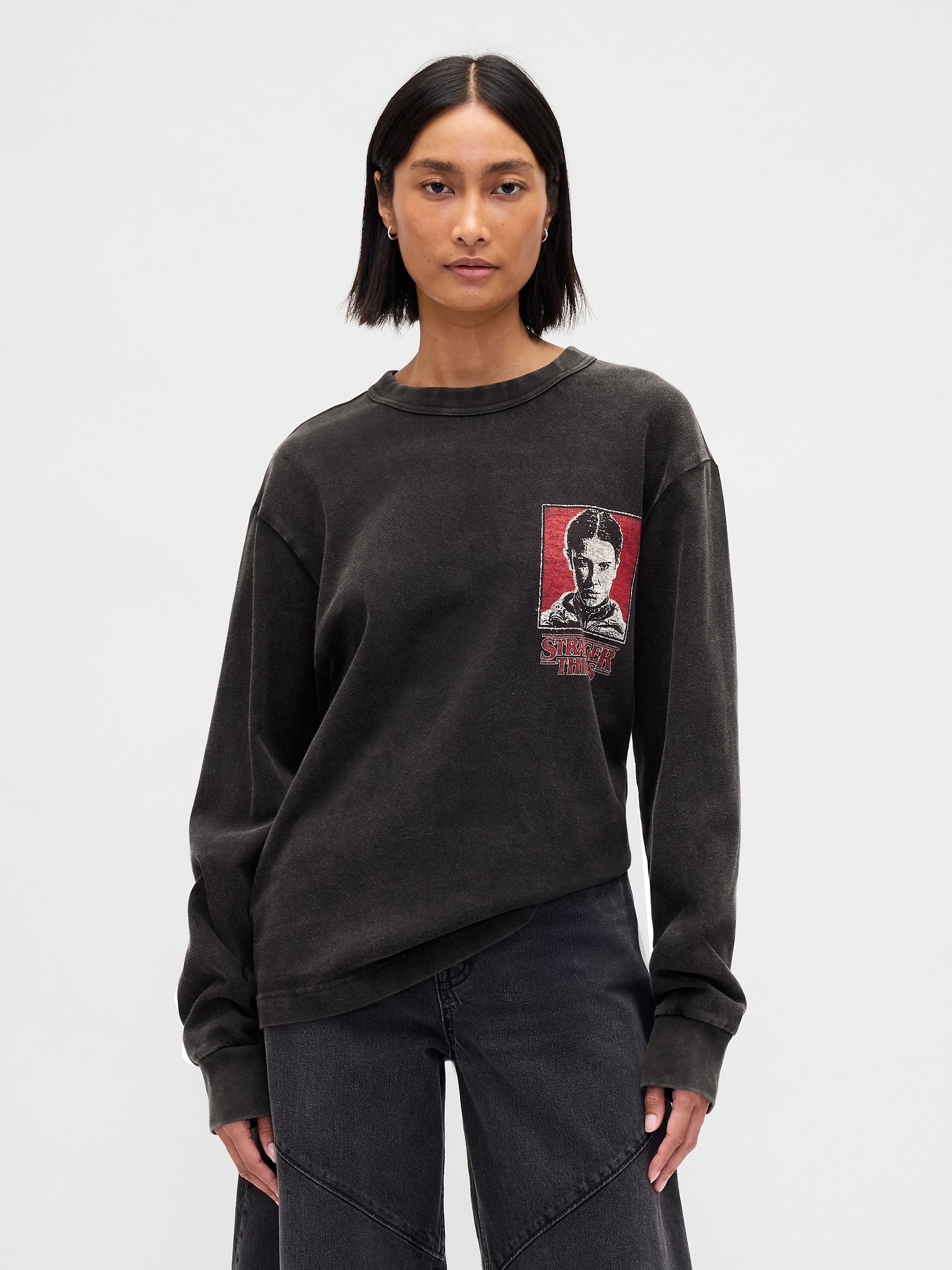 Gap公式オンラインストア | ストレンジャー・シングス グラフィックTシャツ