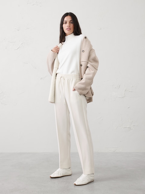 Tapered High-Rise Pull-On Pant