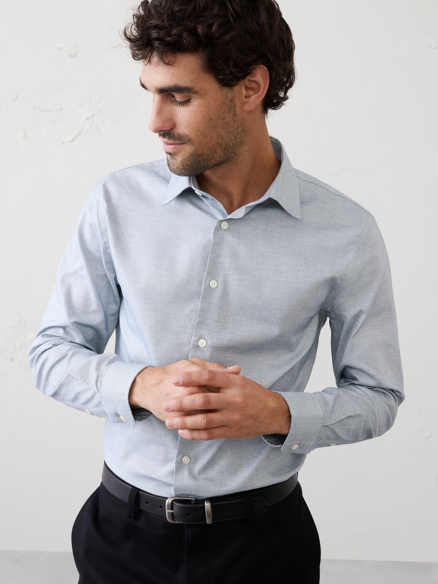 Slim-Fit Untucked Dress Shirt