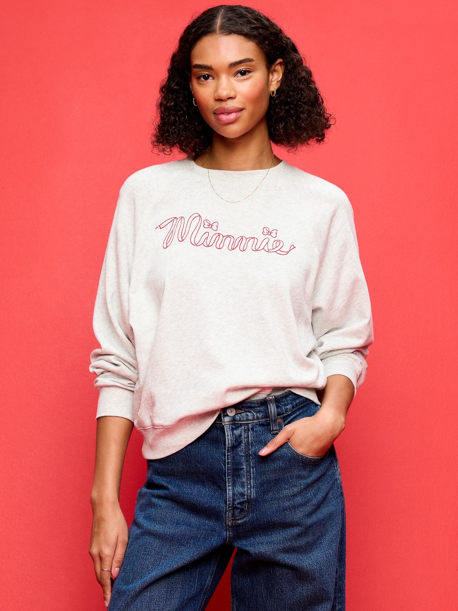 Old Navy x Disney Minnie Mouse SoComfy Oversized Graphic Sweatshirt