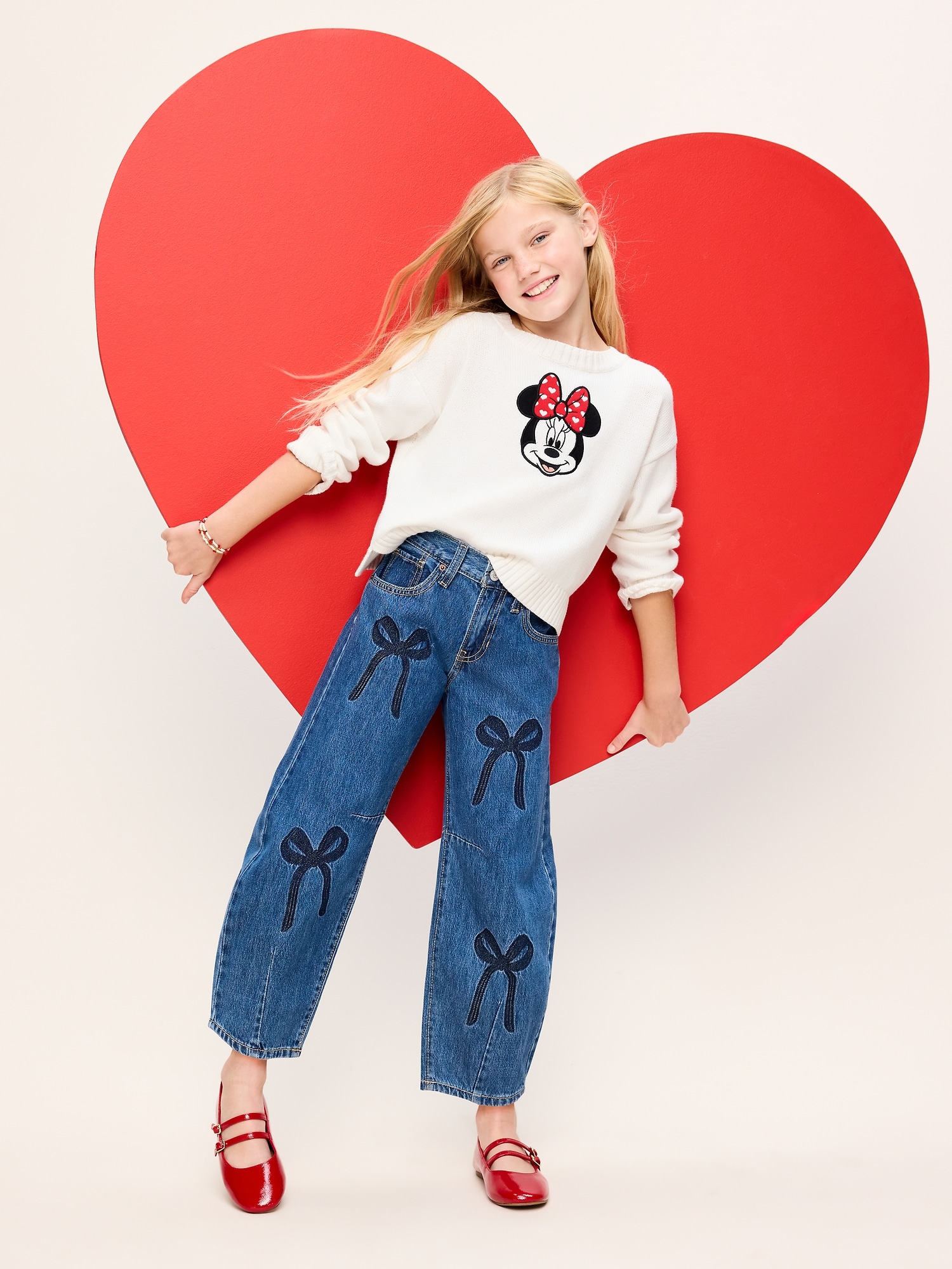 Old Navy x Disney Minnie Mouse Graphic Pullover Sweater for Girls