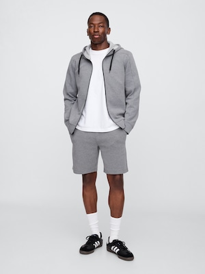 GapFit 8インチ パフォーマンス ショートパンツ