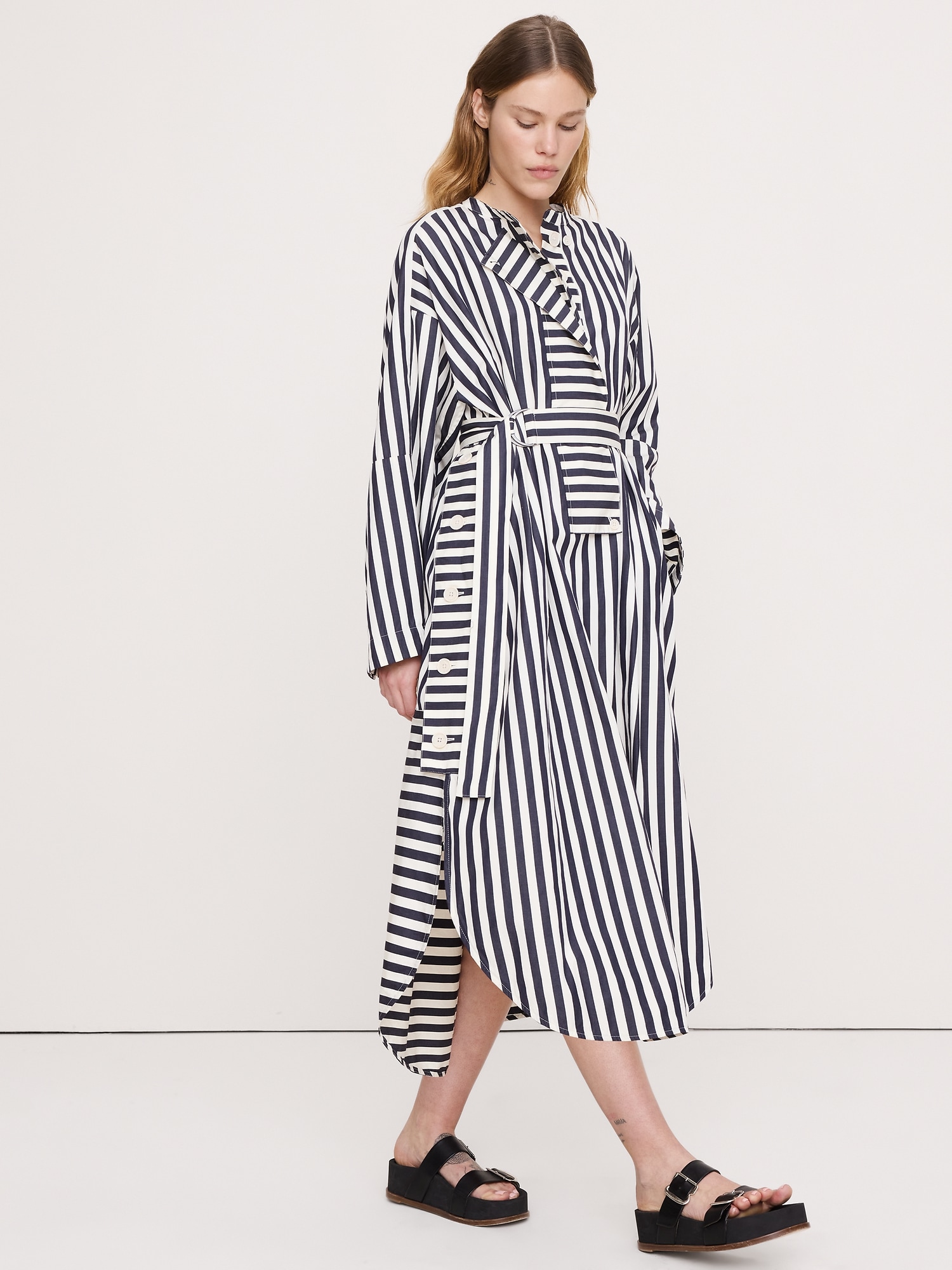 ROBE-CHEMISIER À GROS BOUTONS EN POPELINE DE COTON