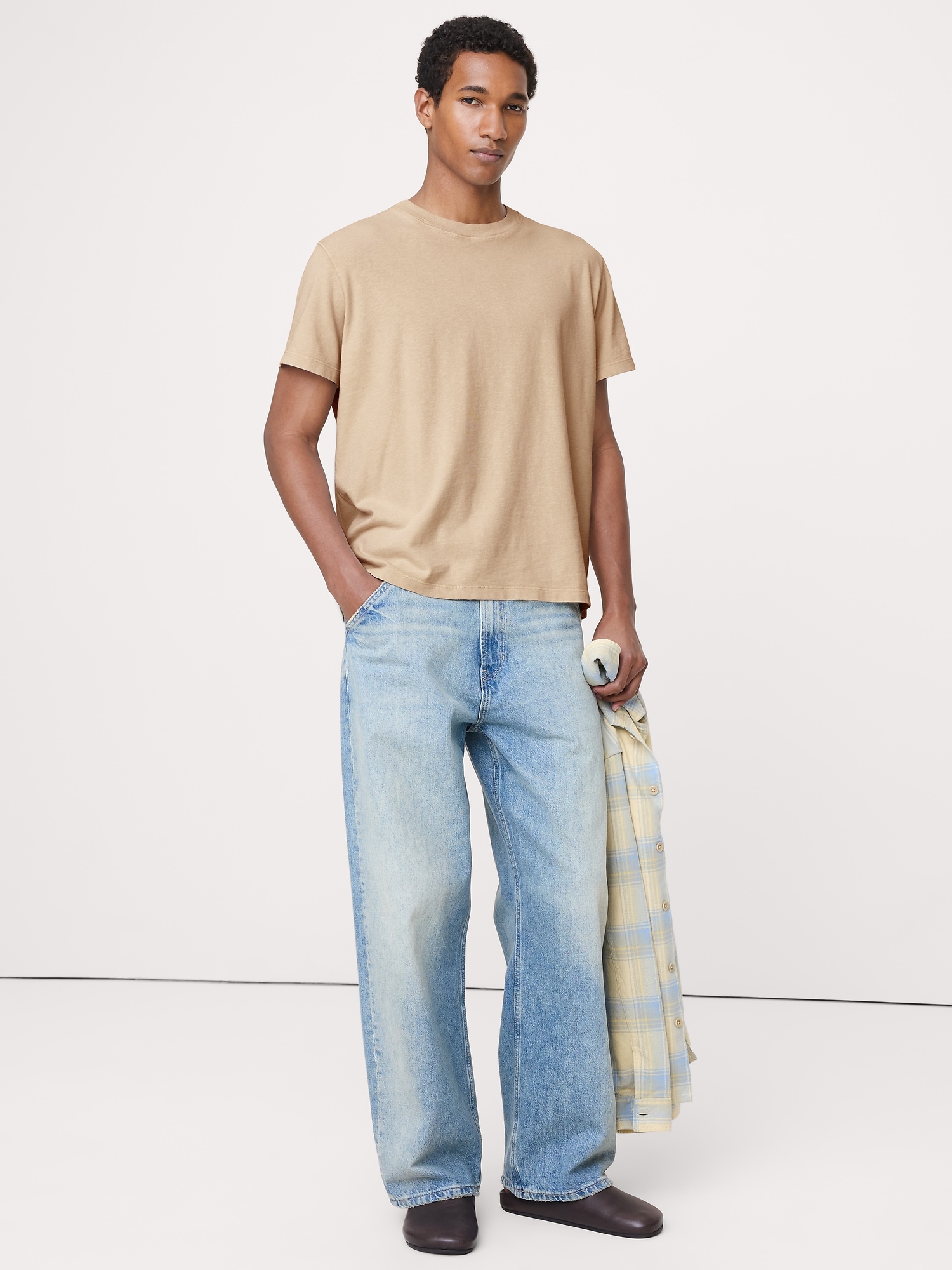 T-SHIRT RAS DU COU CLASSIQUE EN COTON FLAMMÉ