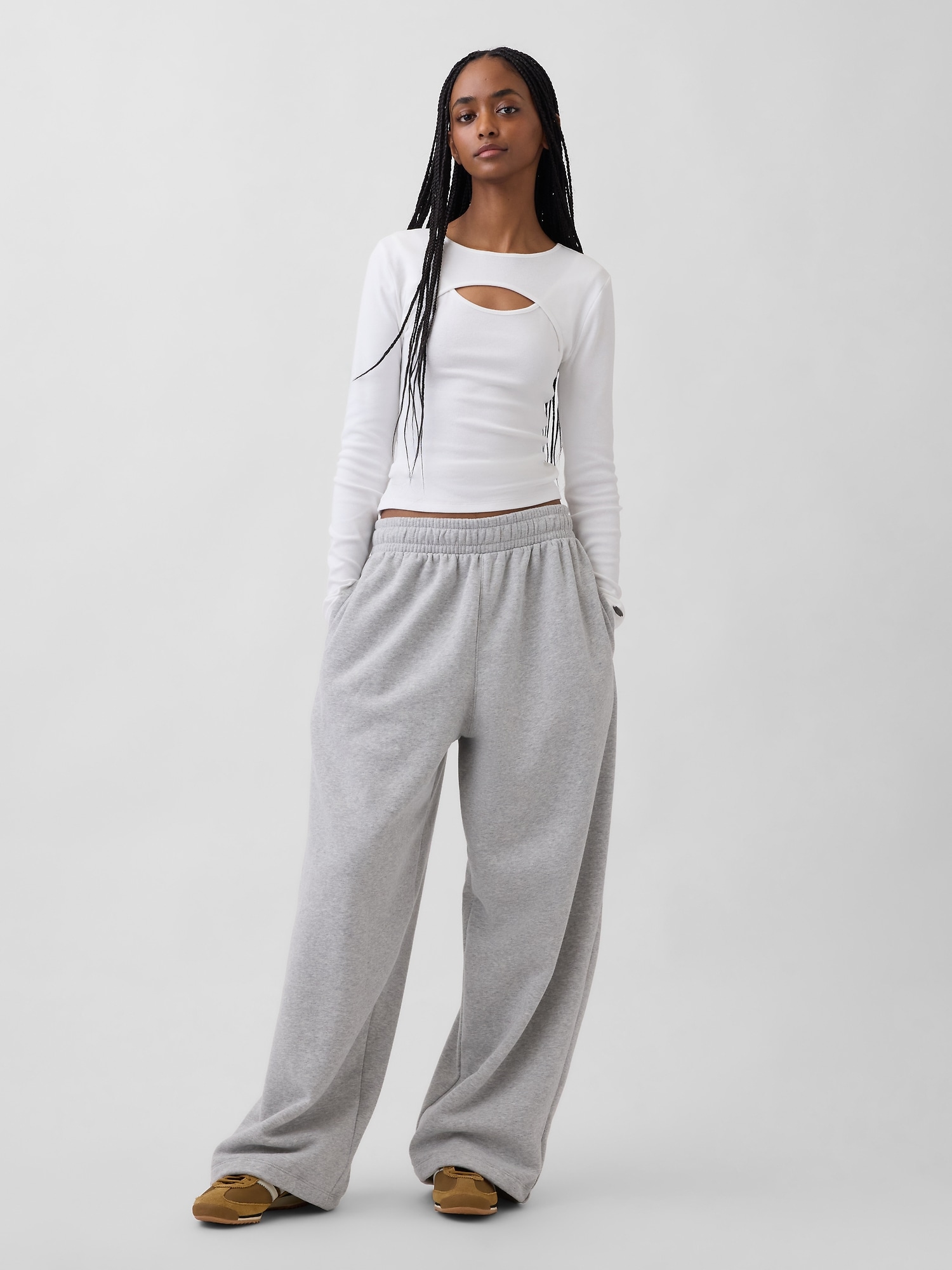 モダン カットアウトTシャツ-1