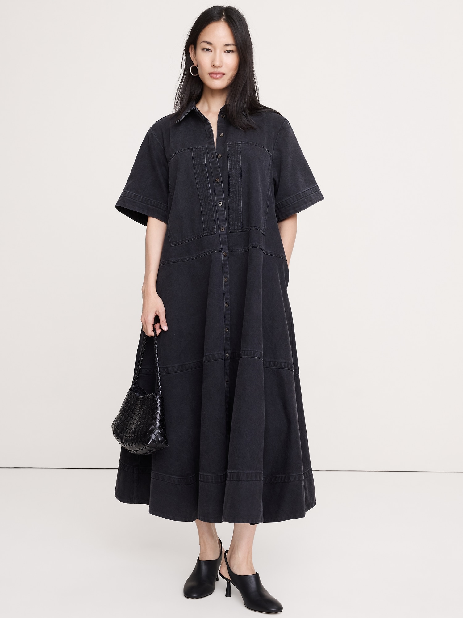 ROBE-CHEMISIER LONGUE TRAPÈZE EN DENIM