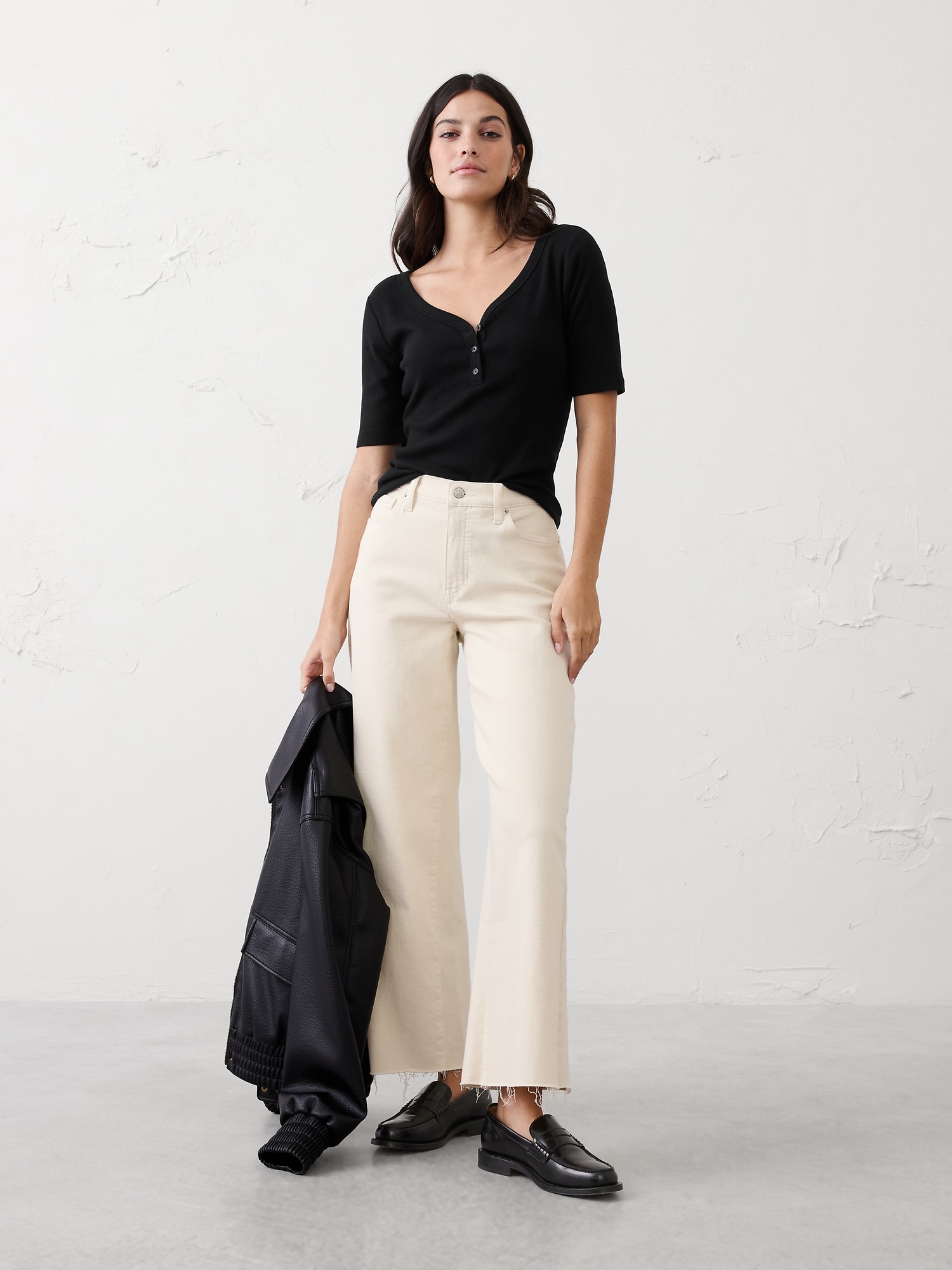 Ribbed Elbow-Sleeve Henley T-Shirt