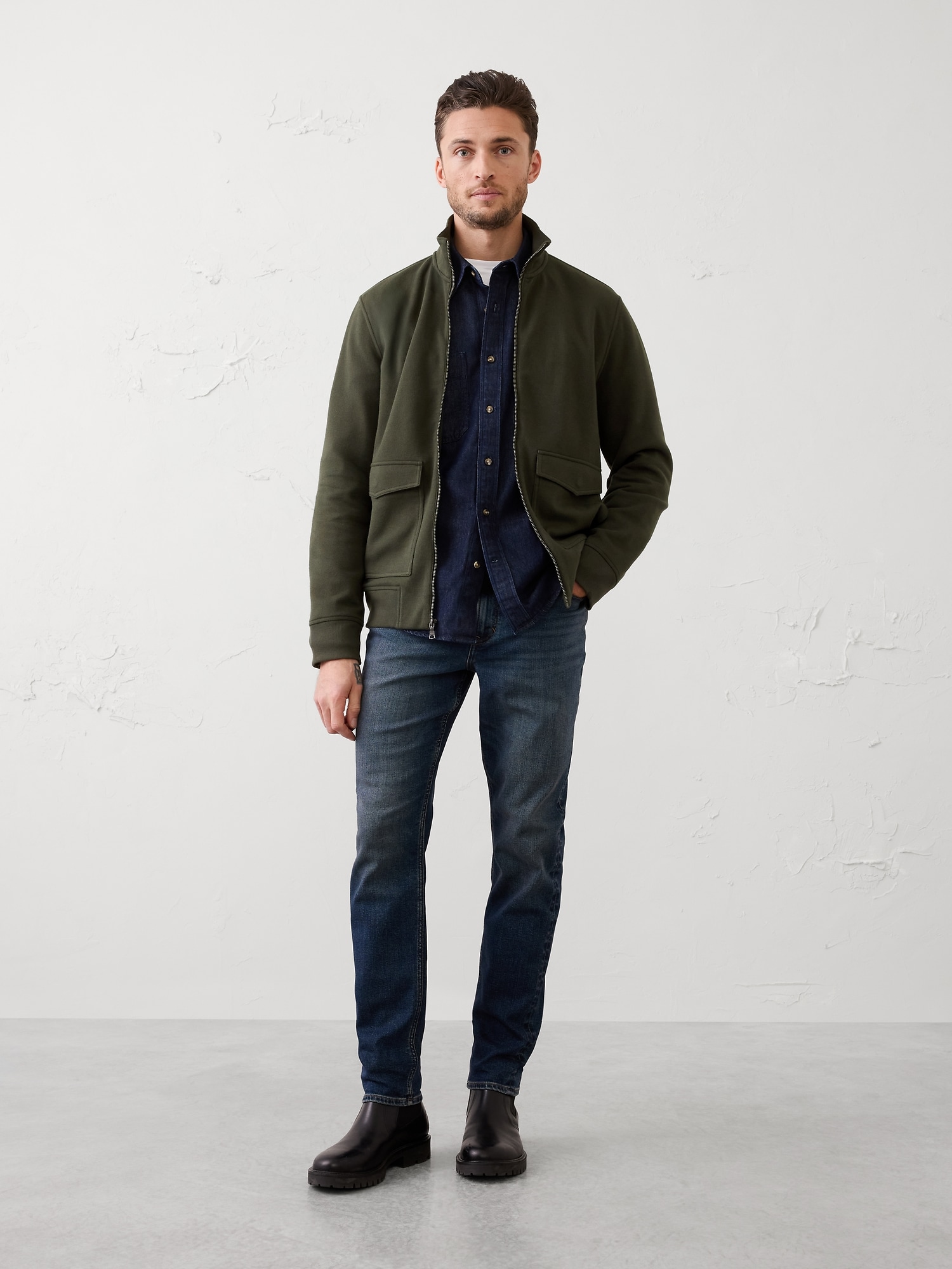 Lightweight Mock-Neck Jacket