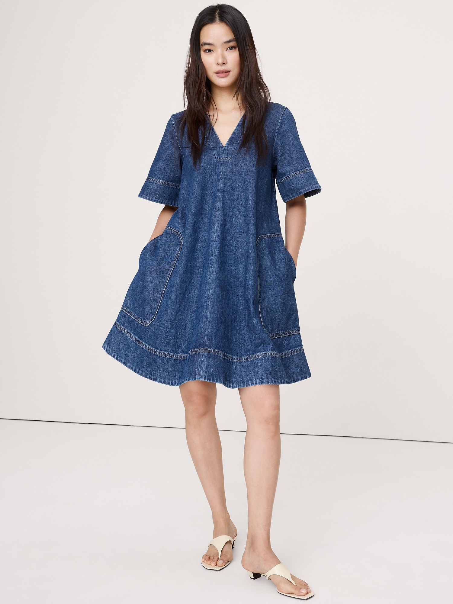 ROBE COURTE EN DENIM