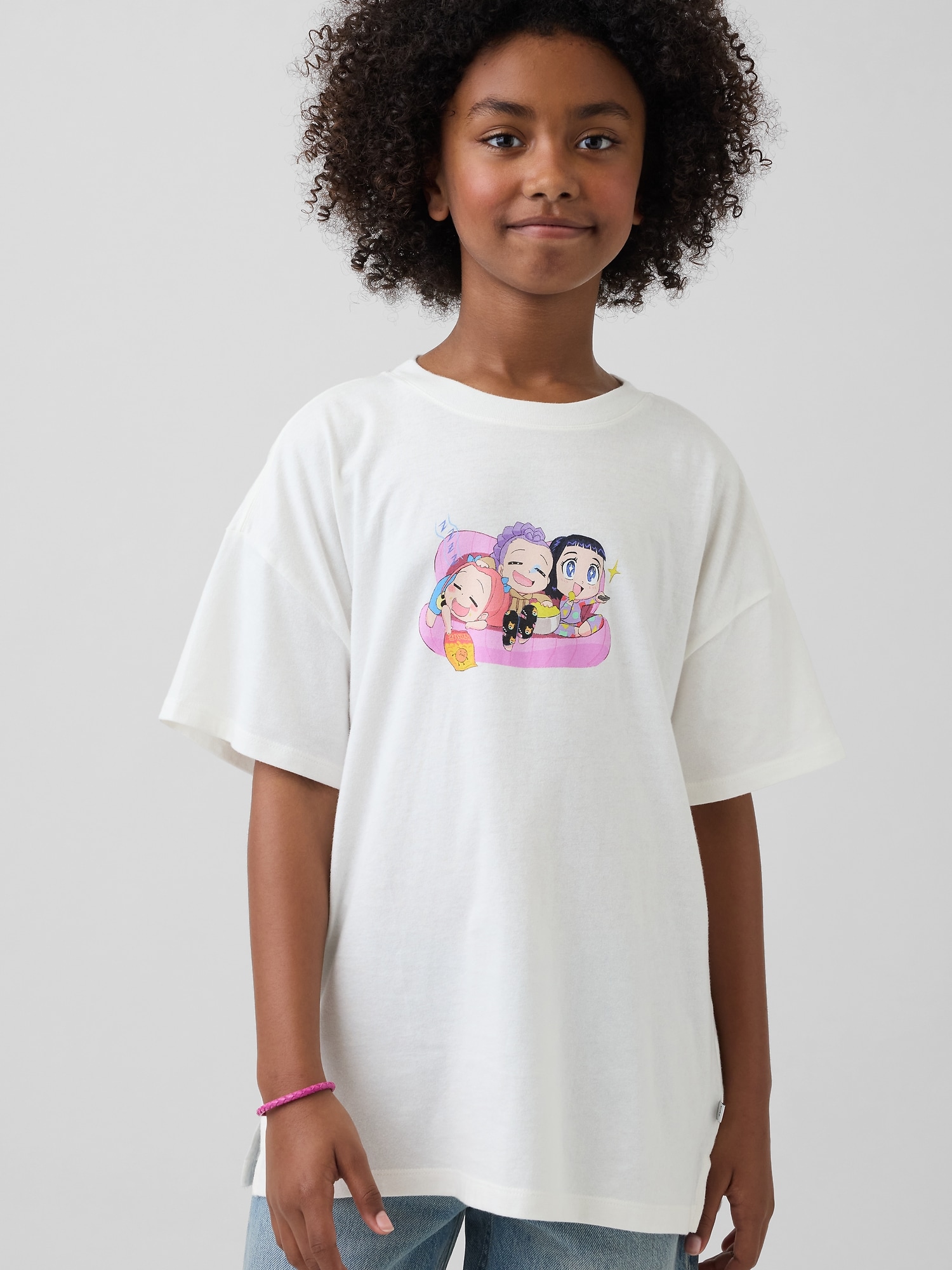 T-SHIRT LONG À IMPRIMÉ DE LES GUERRIÈRES DE LA K-POP POUR ENFANT