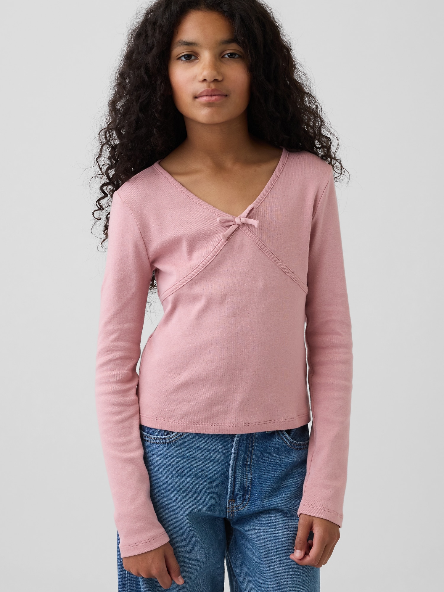 T-SHIRT À BOUCLE CROISÉ SUR LE DEVANT POUR ENFANT