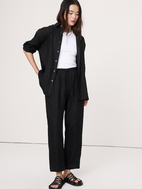 PANTALON À TAILLE ÉLASTIQUE ET JAMBE BARIL EN LIN
