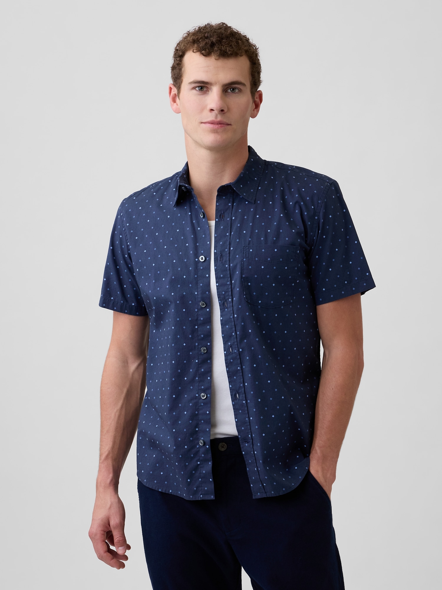 Stretch Poplin Shirt in Standard Fit