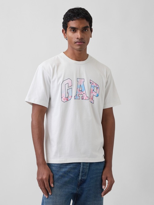 リラックスフィット SAKURA GAPロゴTシャツ