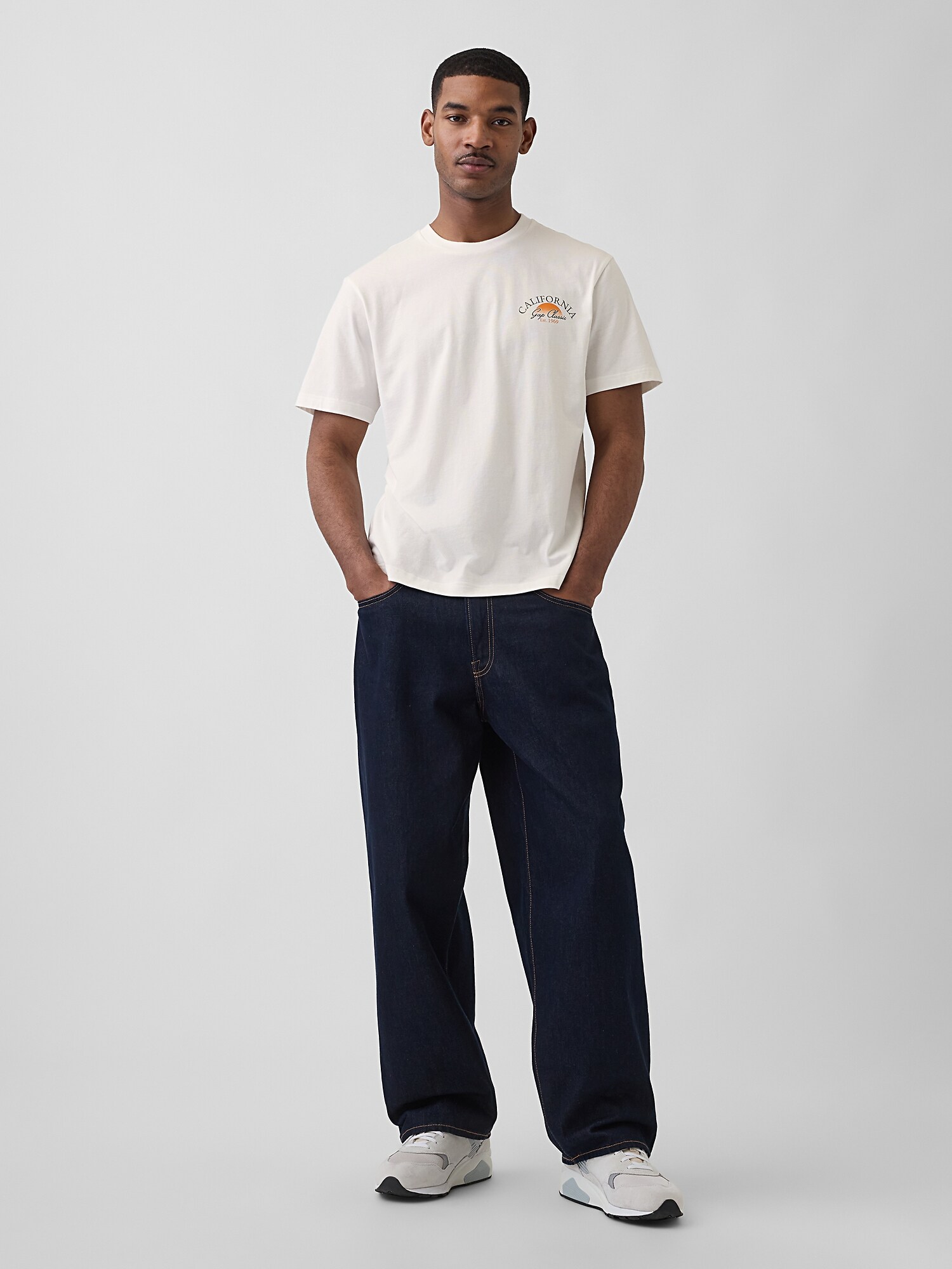 エブリディ ソフト リラックスフィット グラフィックTシャツ-1