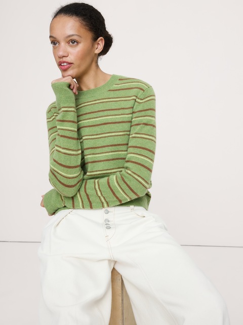 Lightweight Cashmere Crew-Neck Sweater