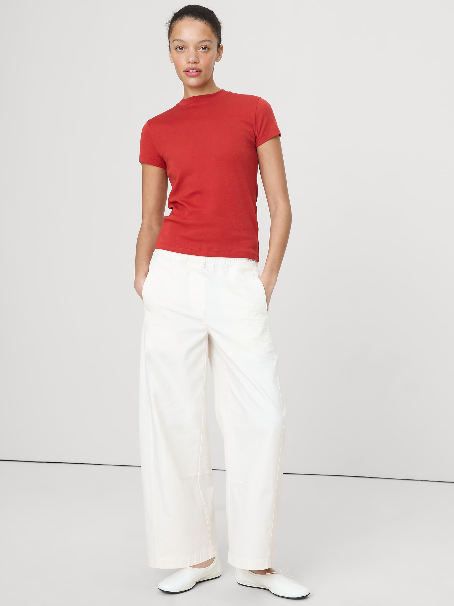 T-SHIRT À COL MONTANT EN COTON AÉRÉ