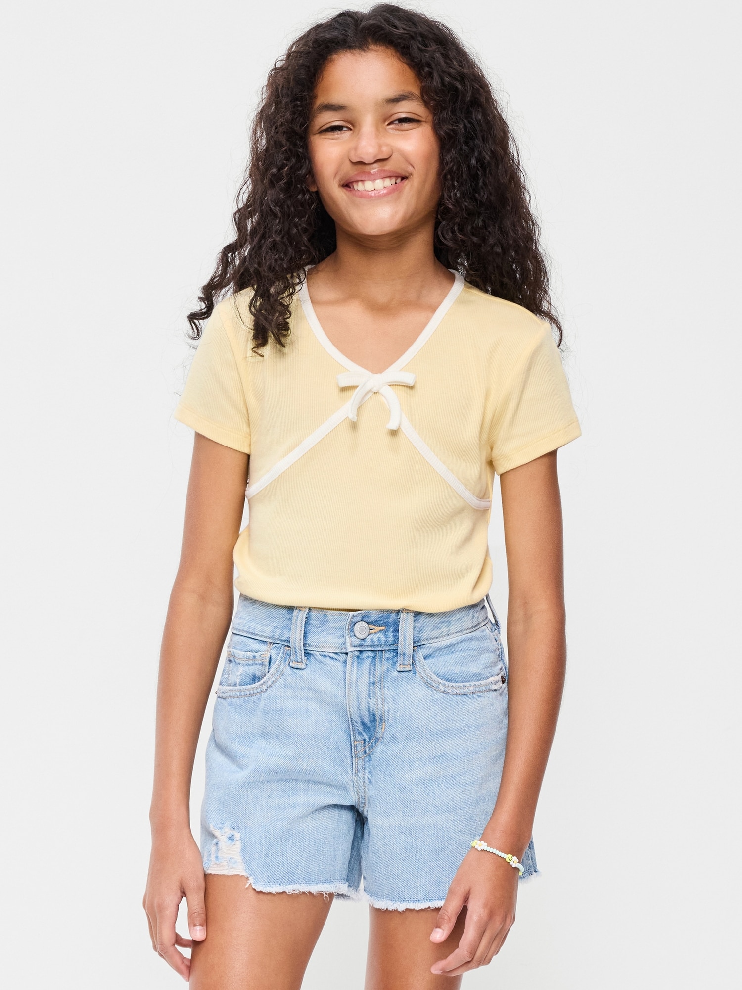 HAUT CÔTELÉ AJUSTÉ À MANCHES COURTES À BOUCLE POUR FILLE