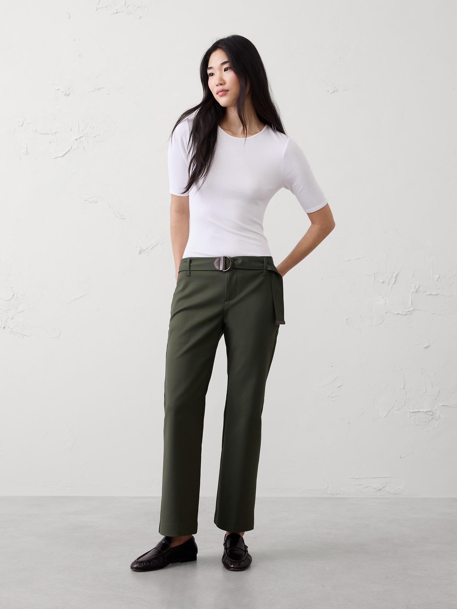 Kick-Flare Mid-Rise Sateen Ankle Pant