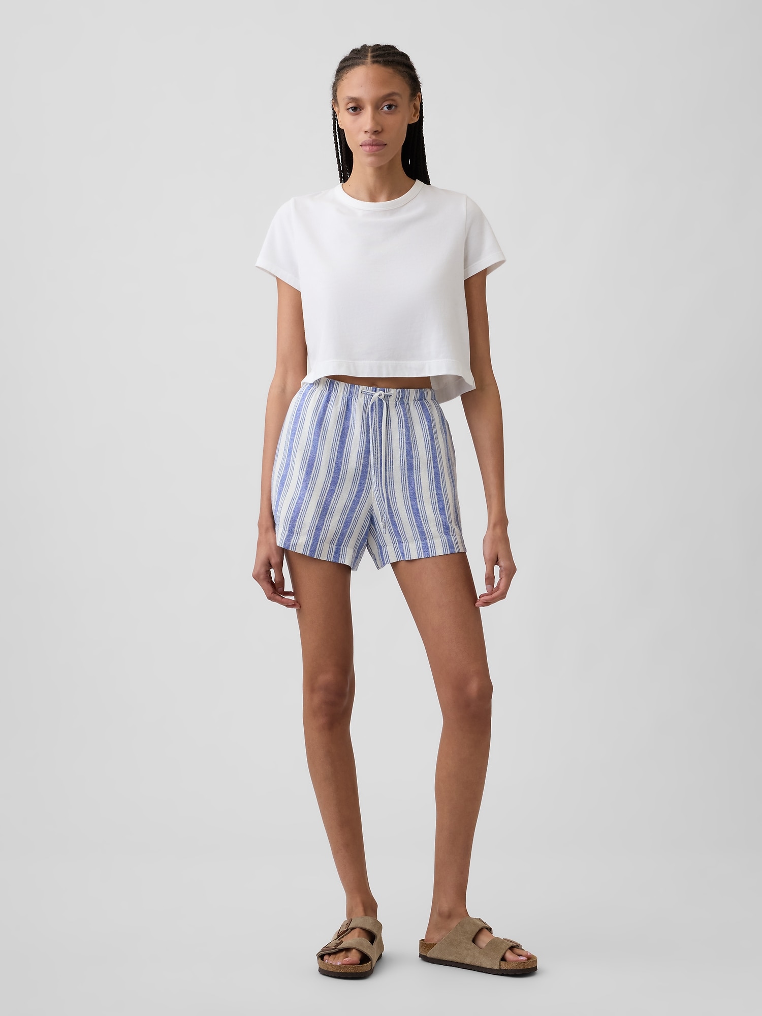 4" High Rise Pull-On Linen-Blend Shorts