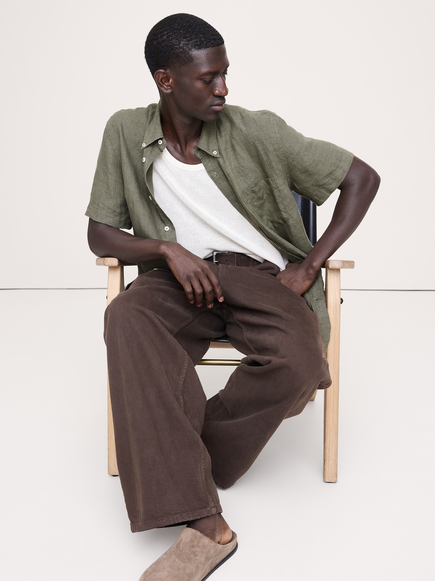 CHEMISE STANDARD EN LIN À MANCHES COURTES