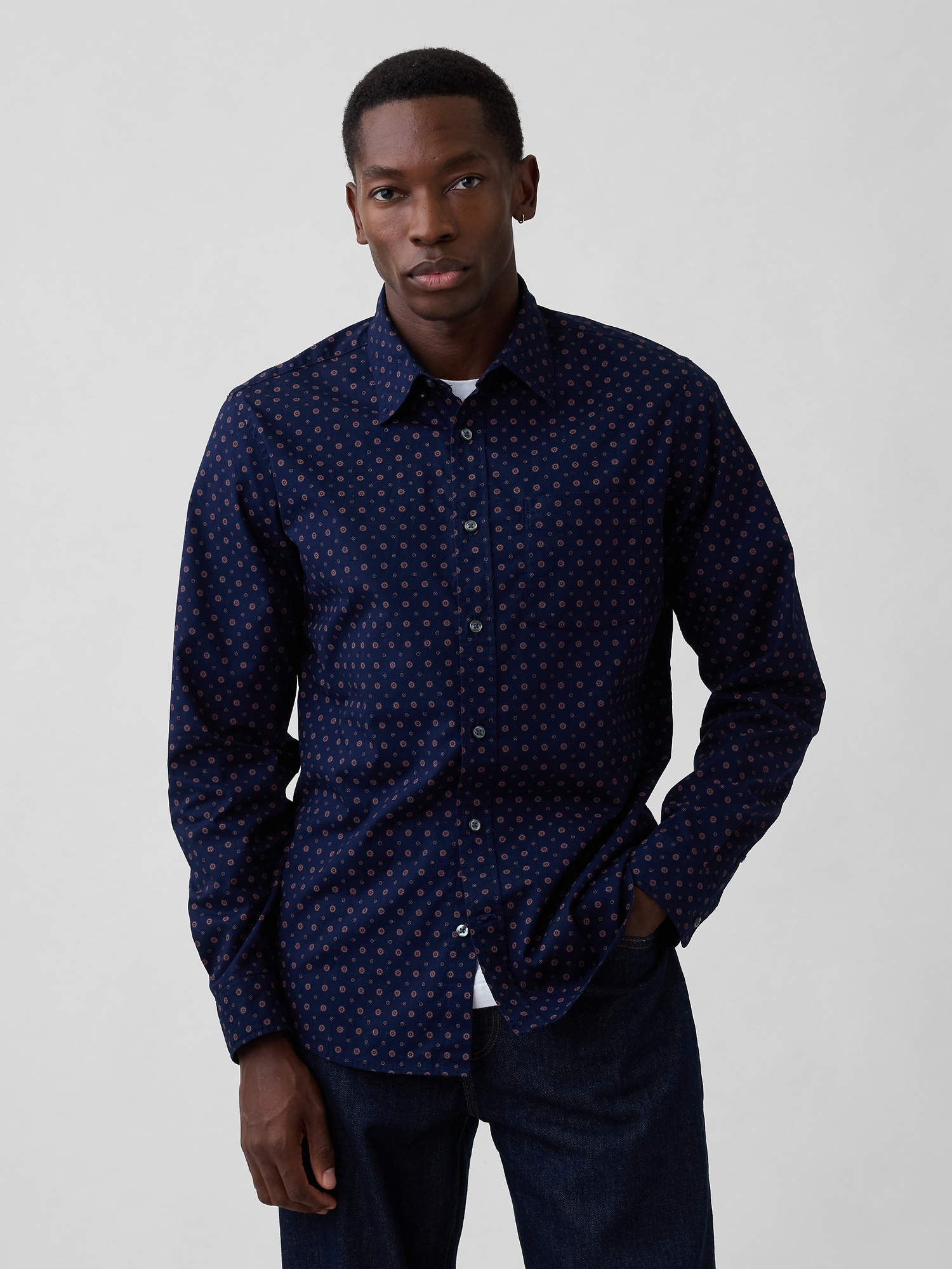 Stretch Poplin Shirt in Standard Fit