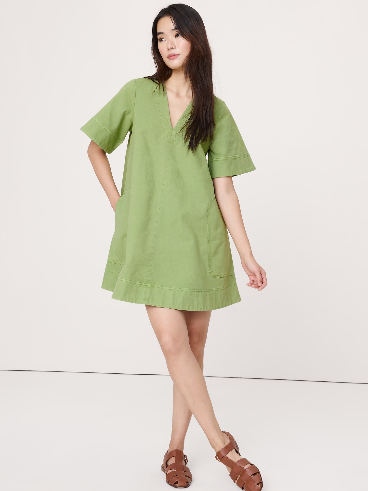 ROBE COURTE EN TOILE DE COTON