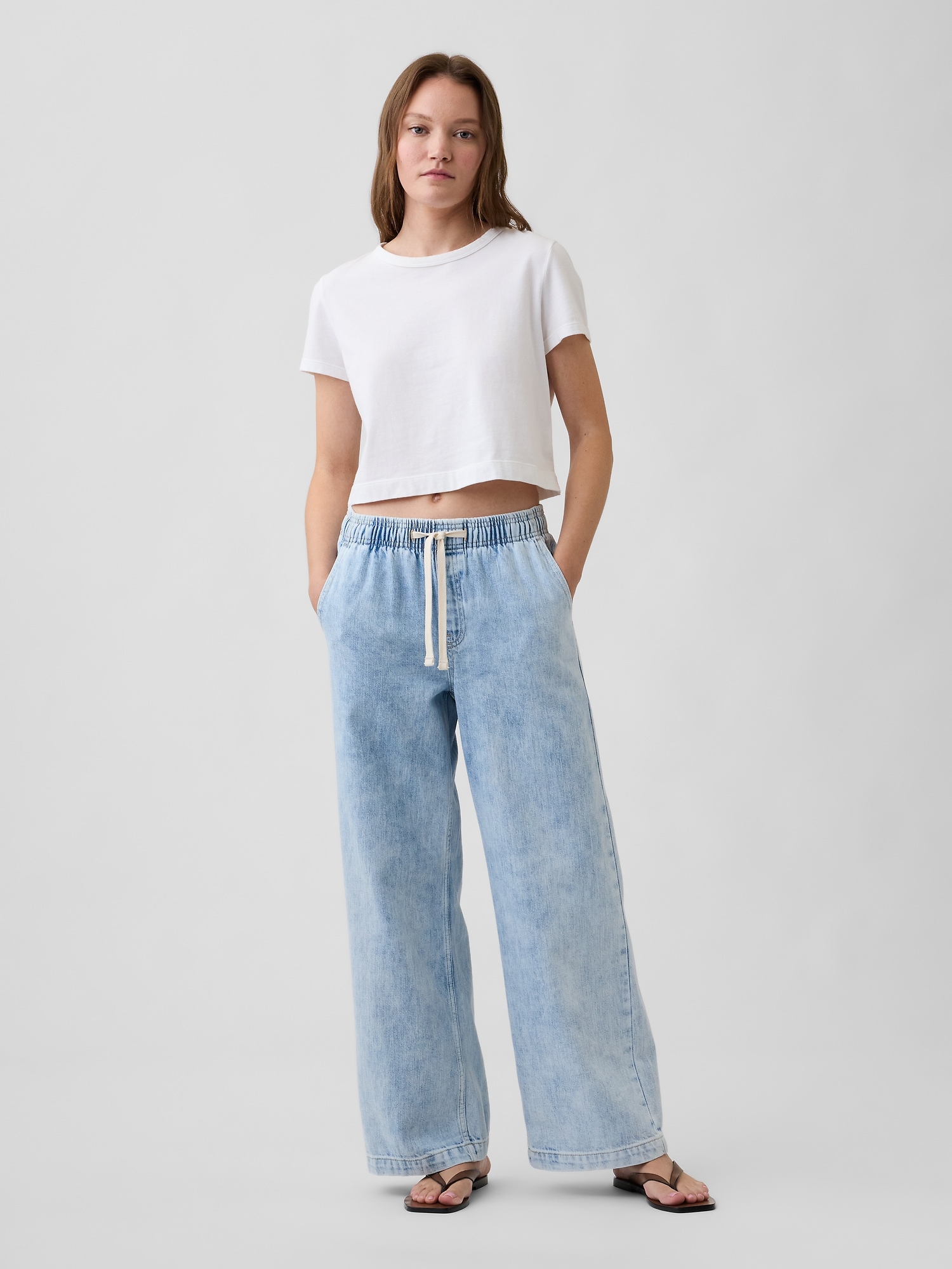 High Rise Pull-On Wide-Leg Jeans