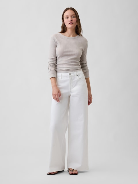 Mid Rise Wide-Leg Jeans