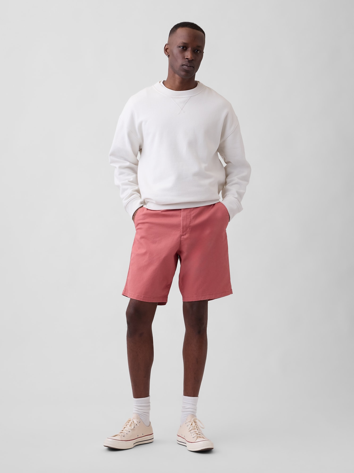 9" Essential Khaki Shorts
