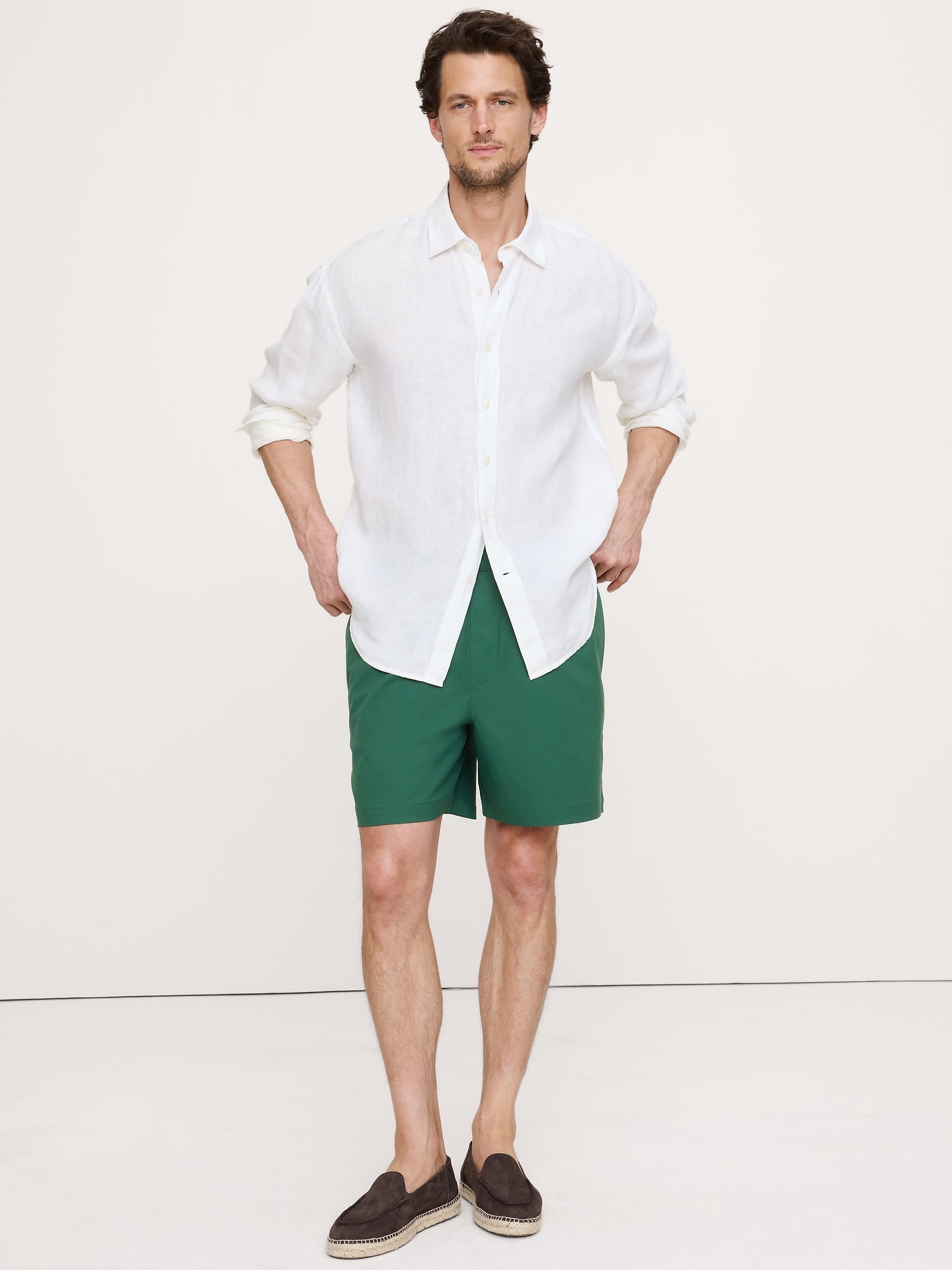 SHORT À TAILLE EXTENSIBLE PERFORMANCE DE 18 CM